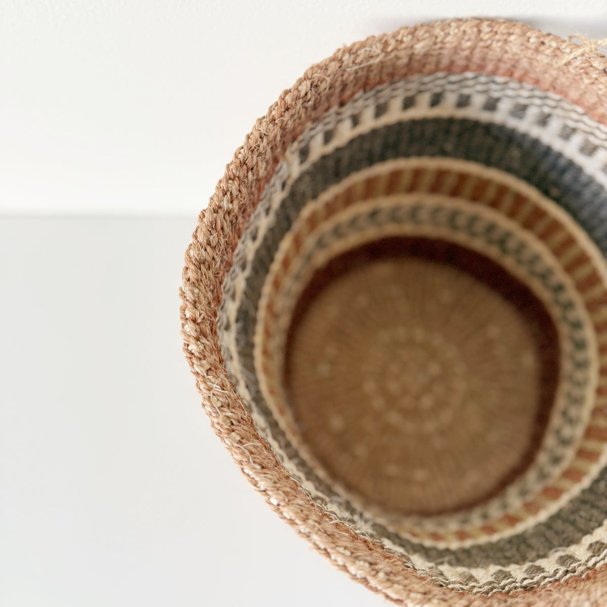 mondocherry - African fine weave basket - top