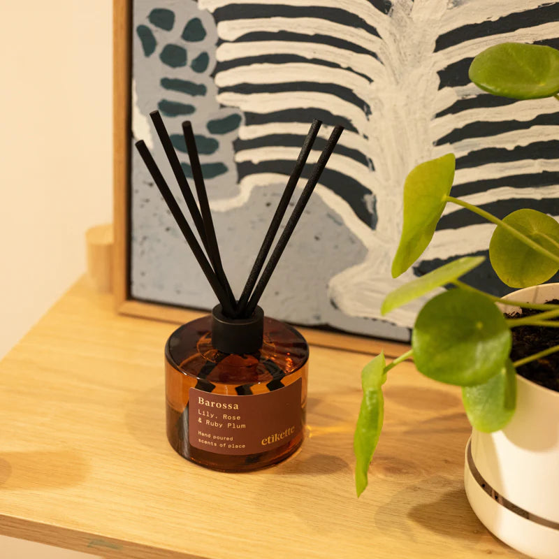 mondocherry - Etikette | eco reed diffuser | Barossa lily rose ruby plum - shelf