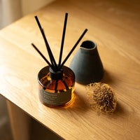 Etikette | eco reed diffuser | Freycinet coastal moss sea salt | 200ml - table