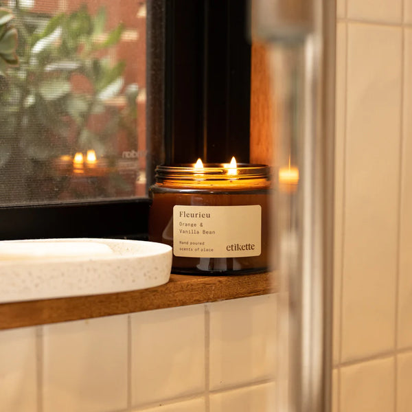 Etikette soy candle | Fleurieu orange and vanilla bean | 500ml - shelf
