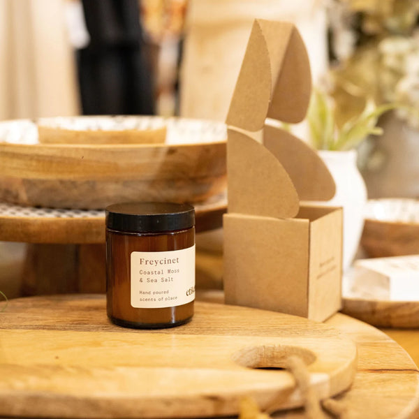 Etikette soy candle | Freycinet coastal moss sea salt | 175ml - table
