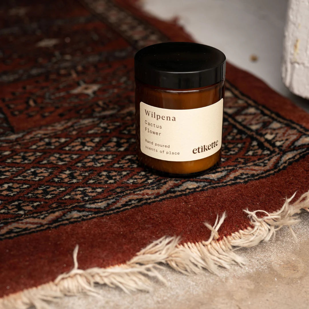 Etikette | soy candle | Wilpena cactus flower | 175ml - rug