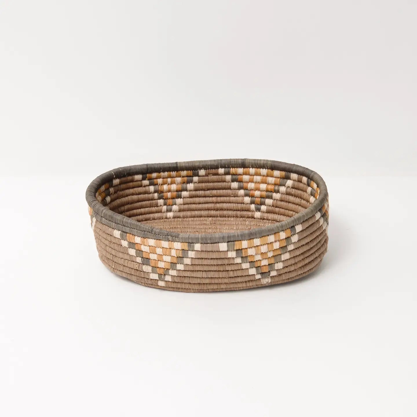 "Small Arrows" woven bread basket | small |
