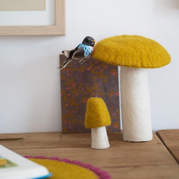 Muskhane | felt mushroom | XL | pollen