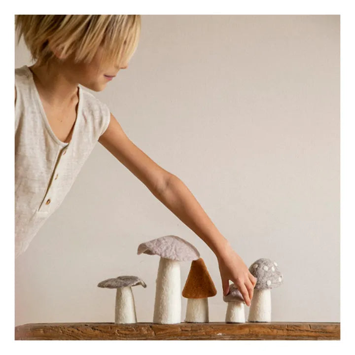 Muskhane | felt mushroom | XL | light stone