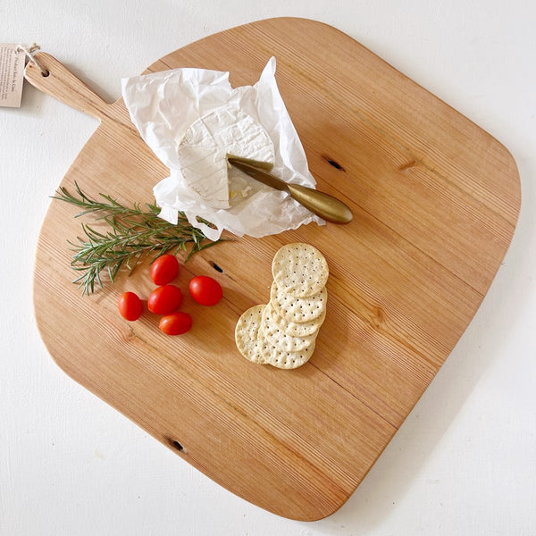 mondocherry - Ivy Alice | organic round wooden serving board | large