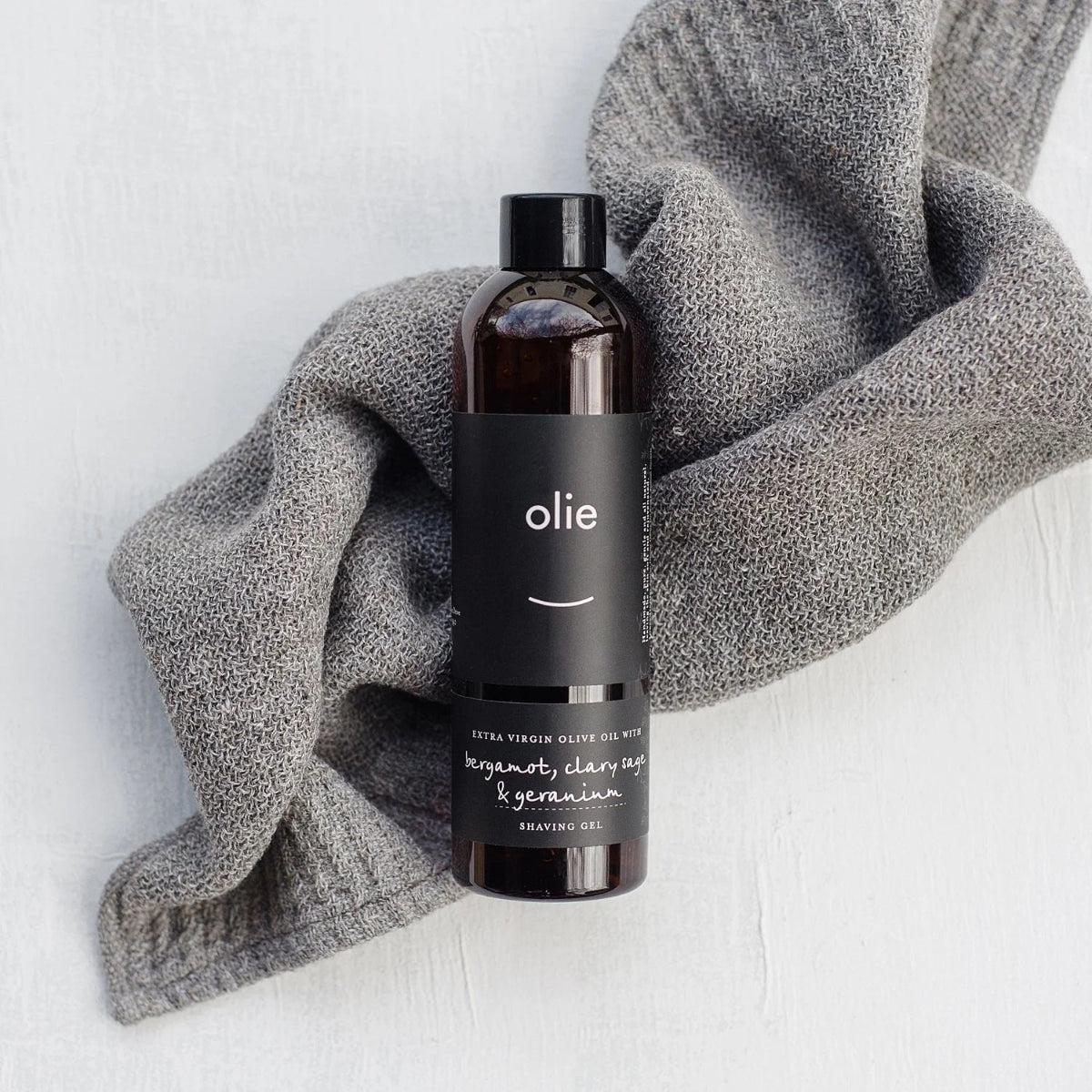 mondocherry - Olieve and Olie | shaving gel | bergamot