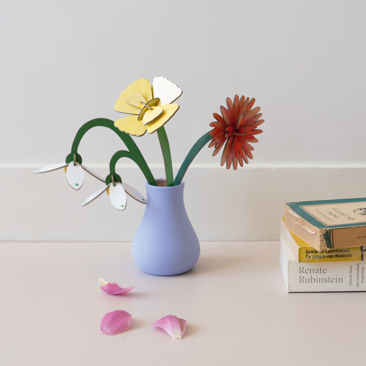 mondocherry - Studio Roof | everlasting flowers | golden poppy - bouquet