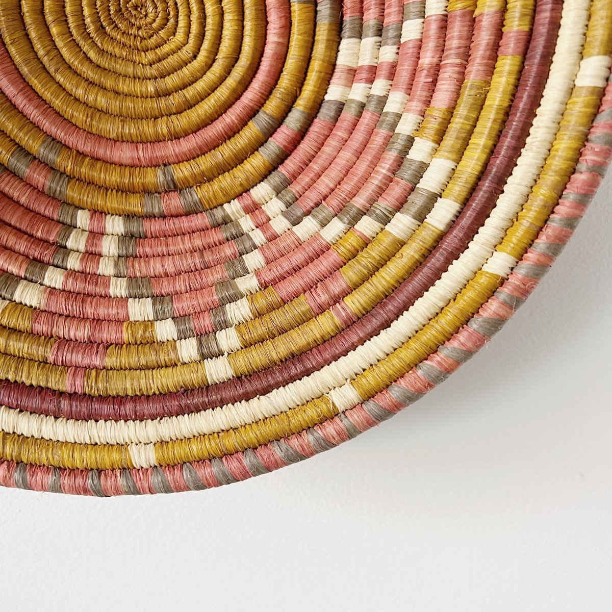 mondocherry - "Flower Burst" woven bowl harmony - wall decor - close