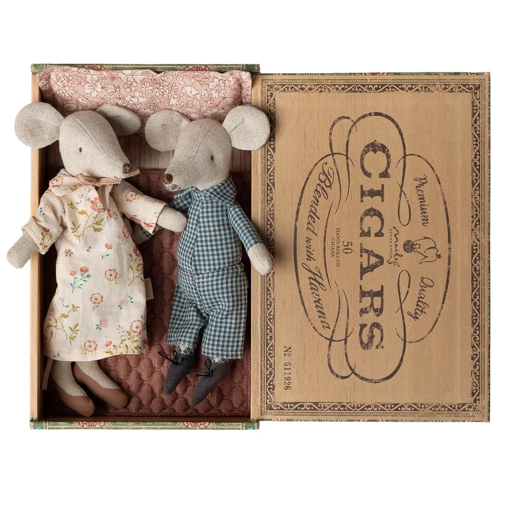 mondocherry - Maileg | grandma grandpa mouse in cigar box
