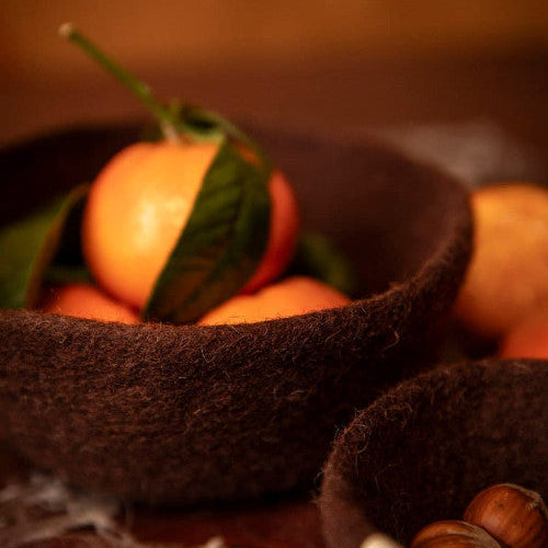mondocherry - Muskhane | plain felt bowl | medium | mahogany - oranges