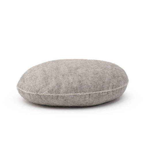 mondocherry - Muskhane smartie cushion - light stone white
