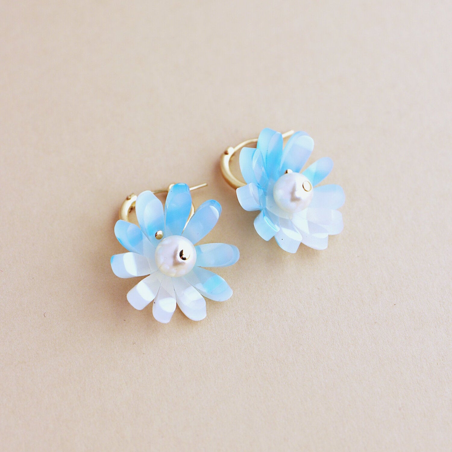 mondocherry - Wolf and Moon | daisy hoop earrings | baby blue - side