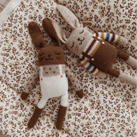 mondocherry - main sauvage | bunny soft toy | ecru overalls - friend