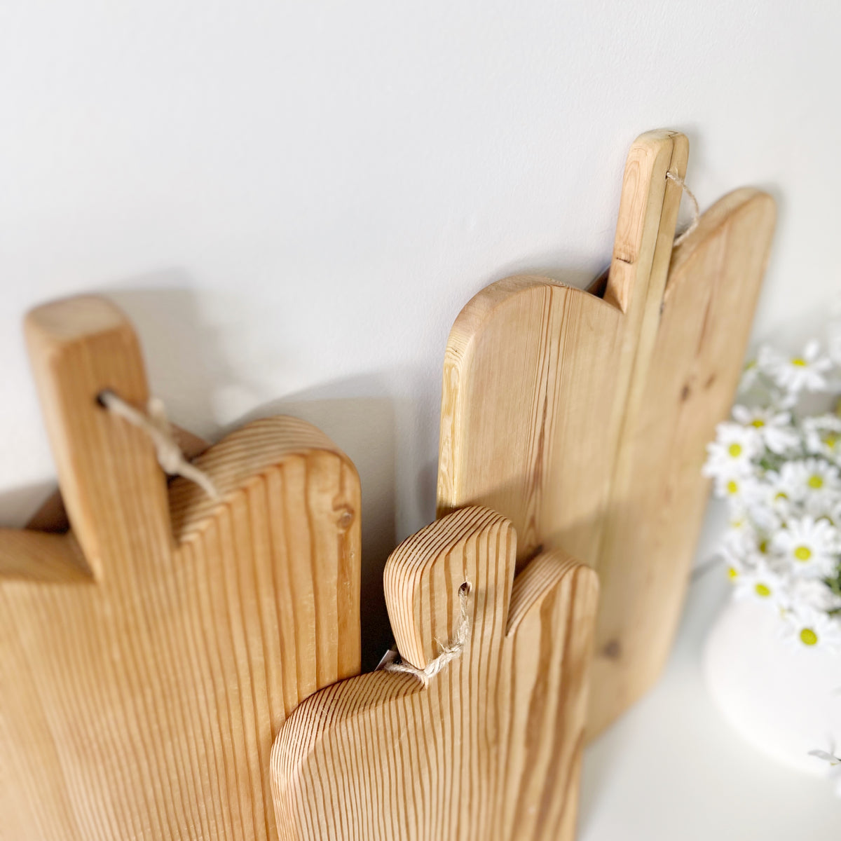 Ivy Alice | Curved corners serving board | medium