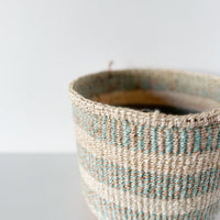 mondocherry - African fine weave basket - close