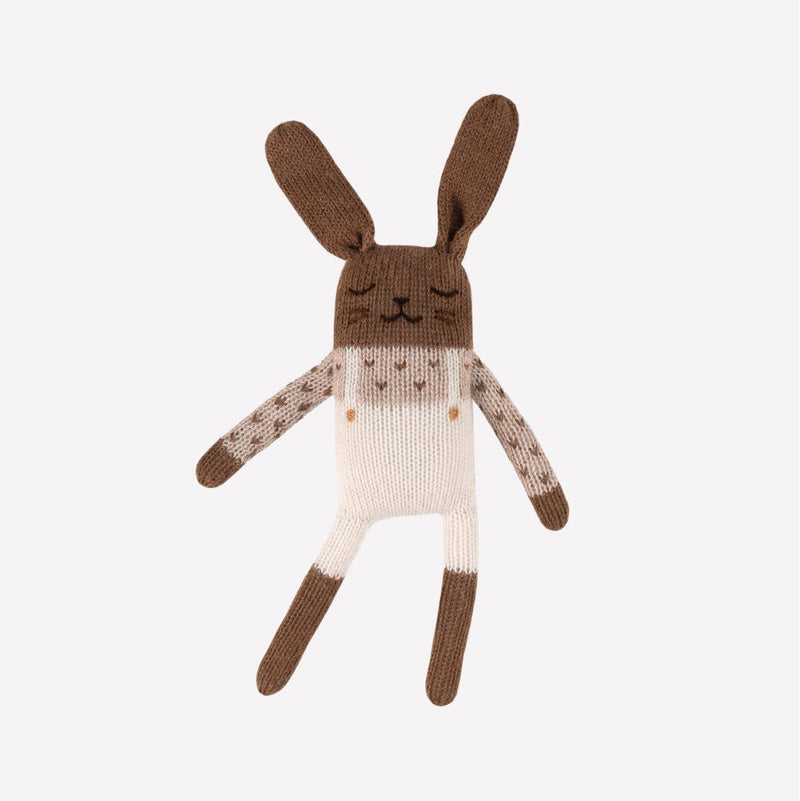 mondocherry - main sauvage | bunny soft toy | ecru overalls