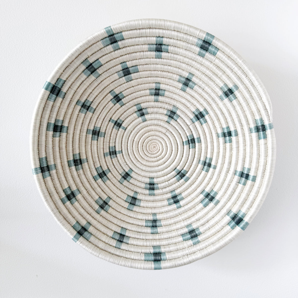 "Coastal" woven bowl | XL | delicate #1