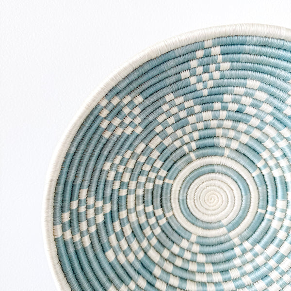"Ikaze" woven bowl | large | silver blue #2