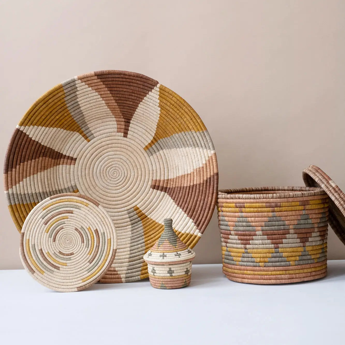 "Flower Burst" woven coffee basket | Cultivate