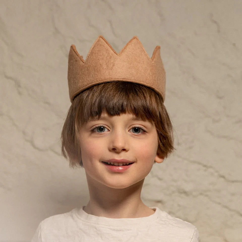 Muskhane | rani felt crown | nude