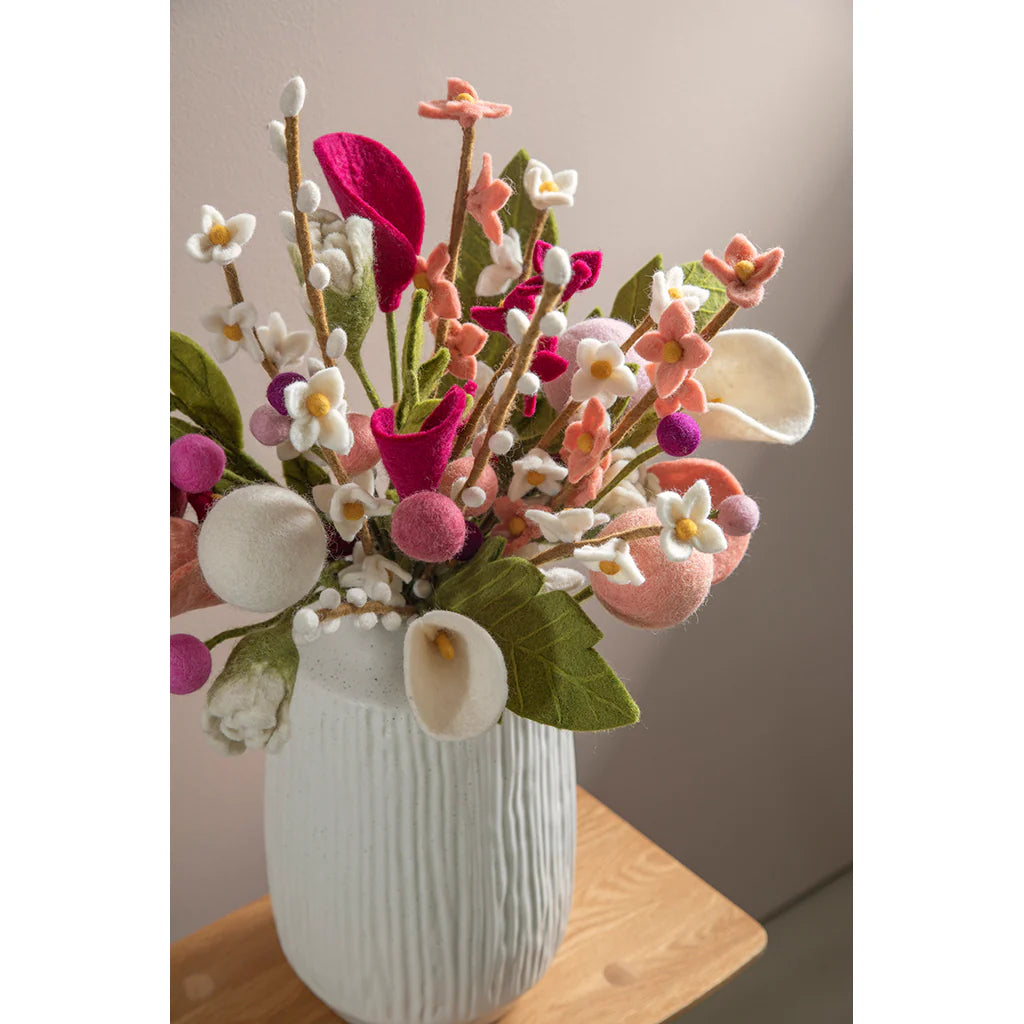 Gry & Sif | felt flower stalk | dusty red