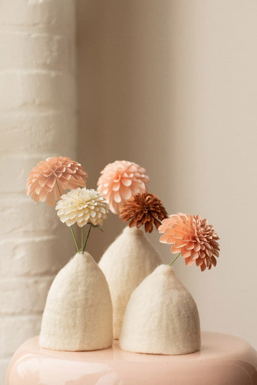 Muskhane | felt tinkerbell vase set | natural