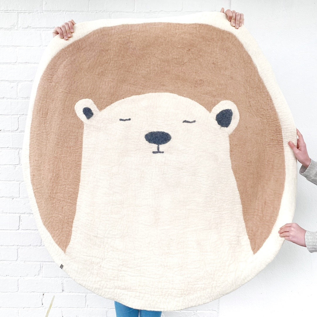 Muskhane | pasu round rug grizzly | rose quartz