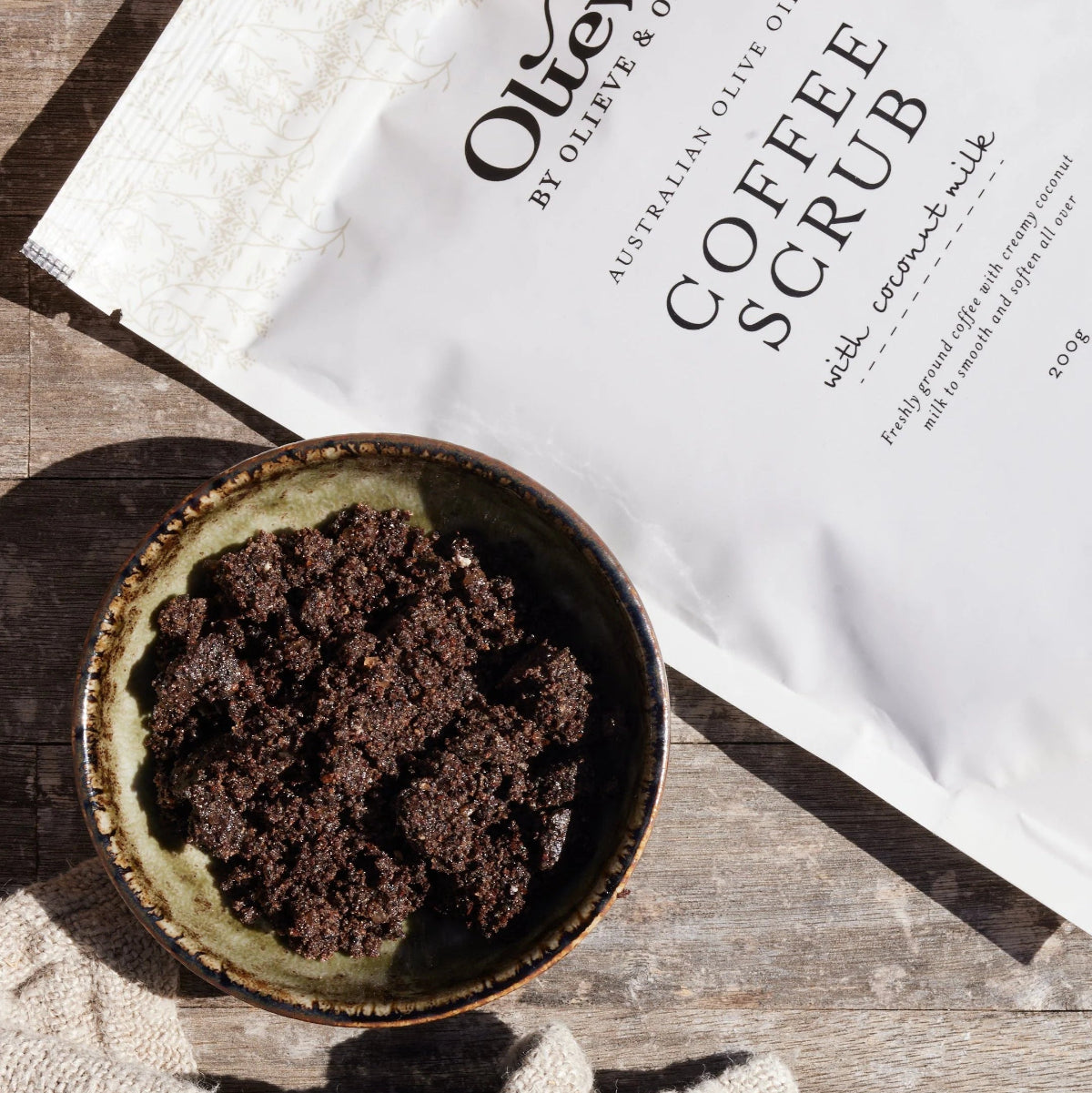 mondocherry - Olieve and Olie | coffee body scrub | chai - table