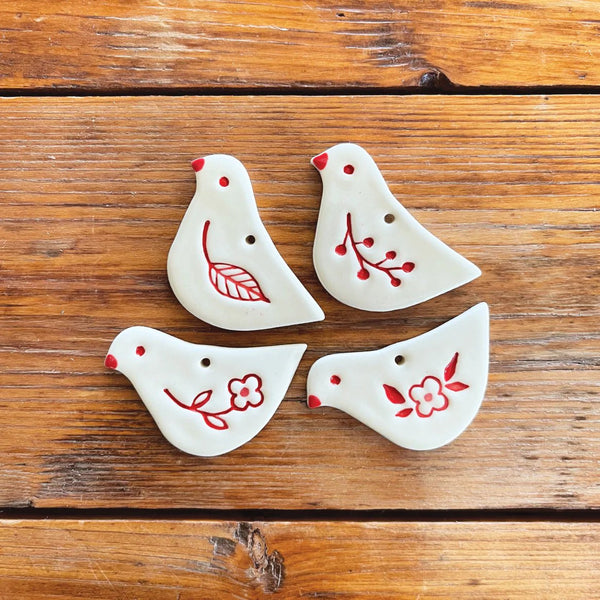 Paper Boat Press | mini christmas bird gift tag | leaf
