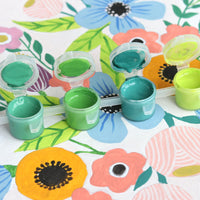 mondocherry - Petit Pinceau | Flowers | Paint by Number Kit - paints