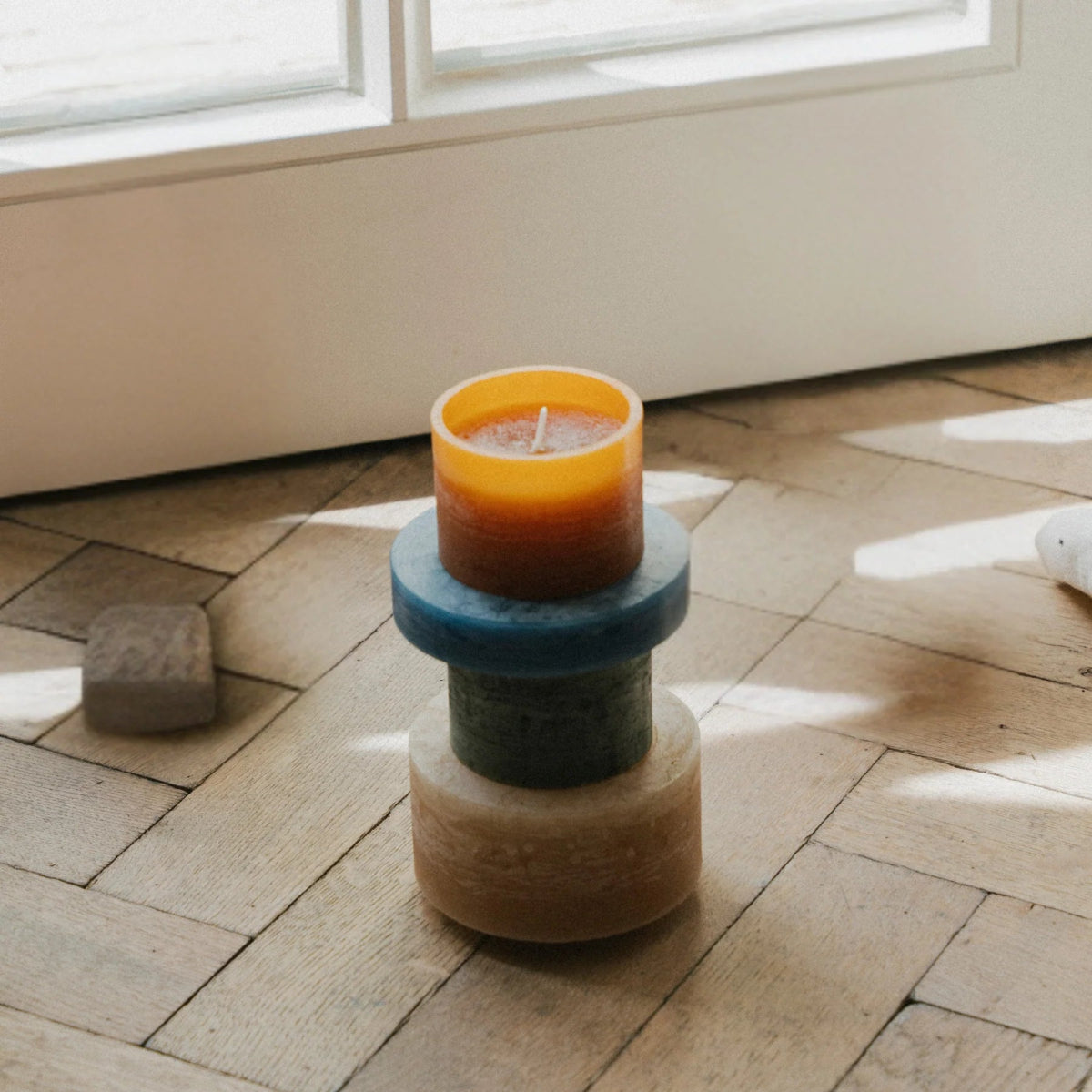 mondocherry Stan Editions | stackable candle | stack 04 | earth - floor