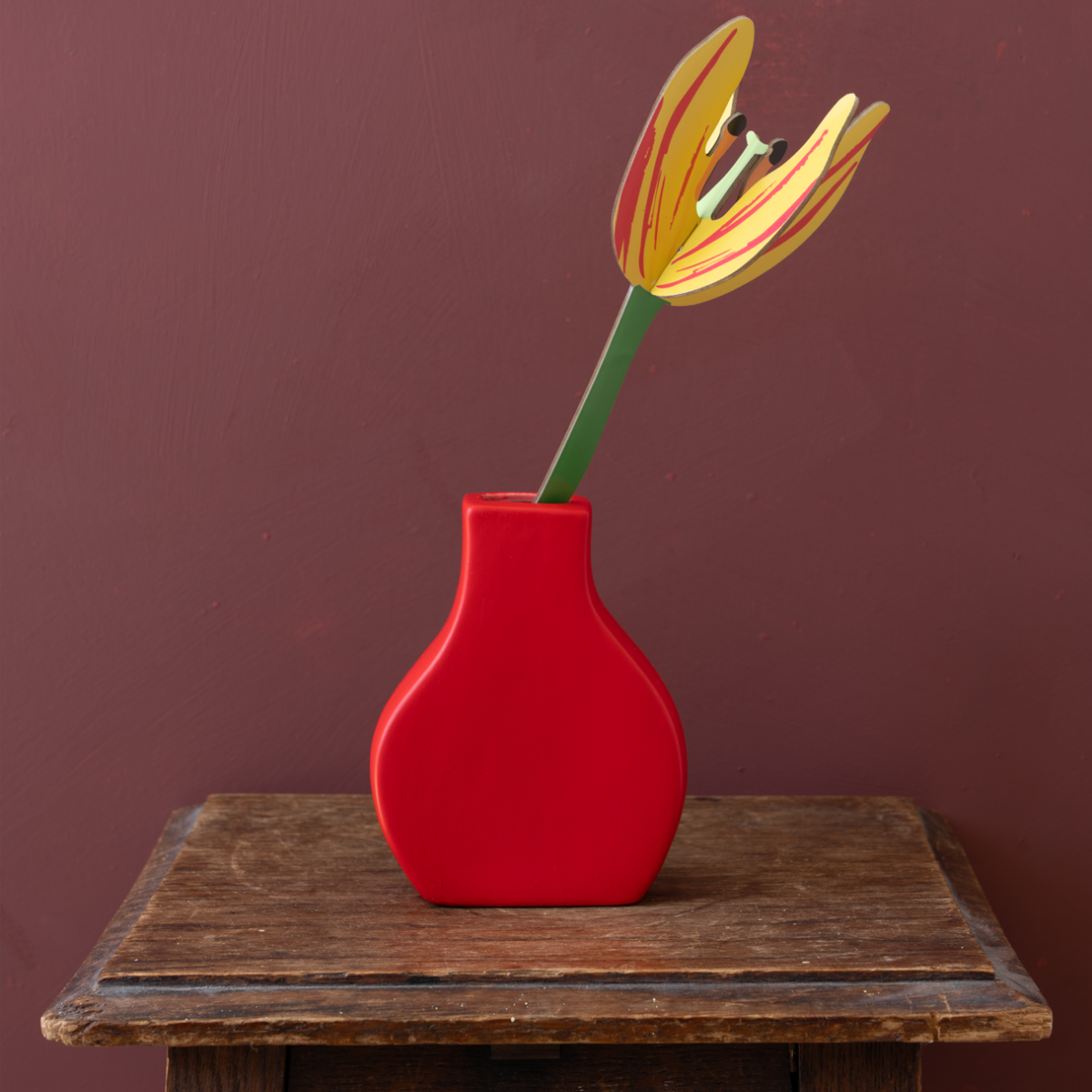 mondocherry - Studio Roof | everlasting flowers | sunset tulip - vase