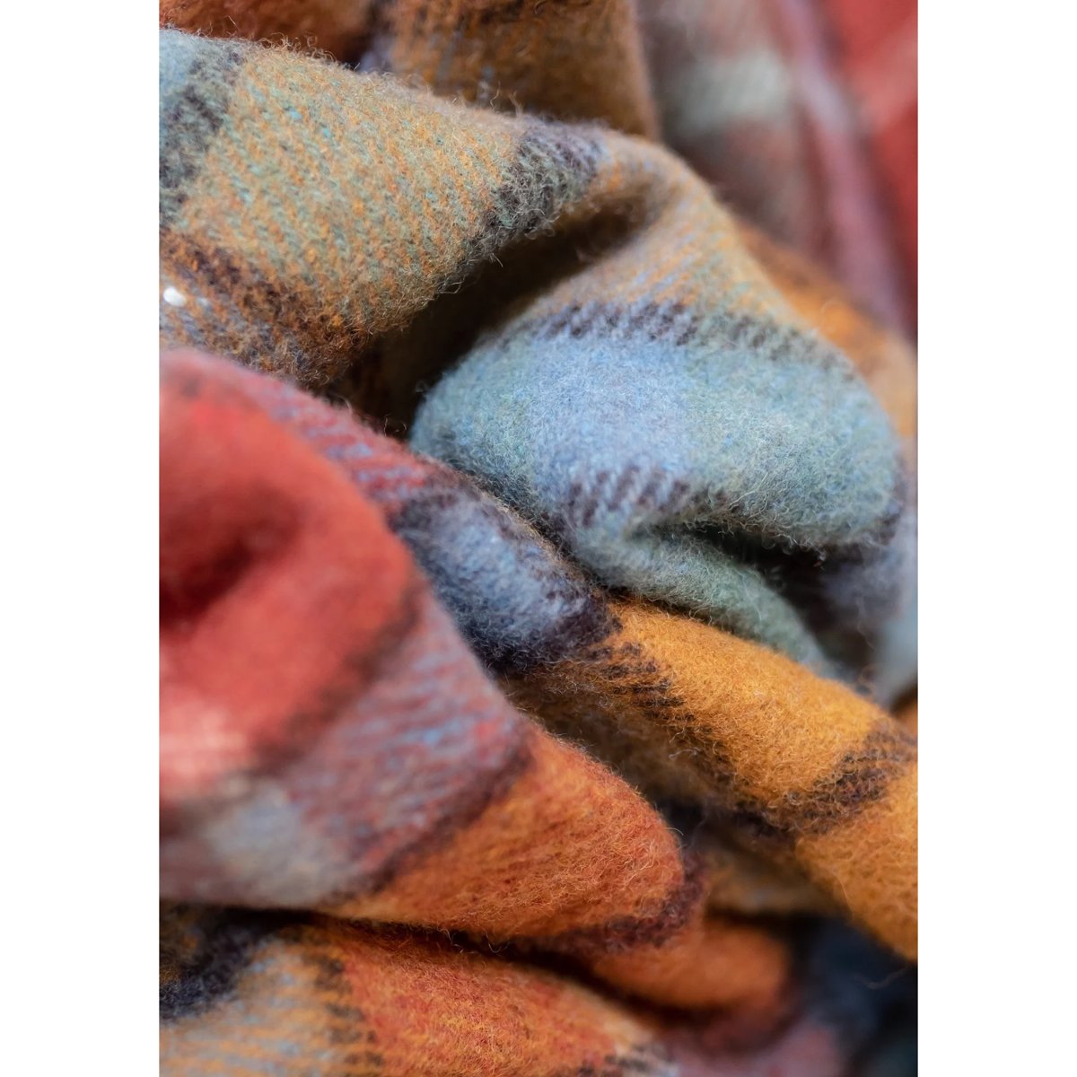 TBCo | recycled wool picnic blanket in buchanan antique tartan - close