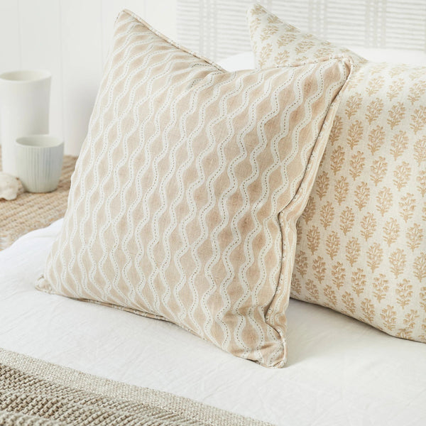 mondocherry - Walter G | aravelli linen cushion | shell - bed