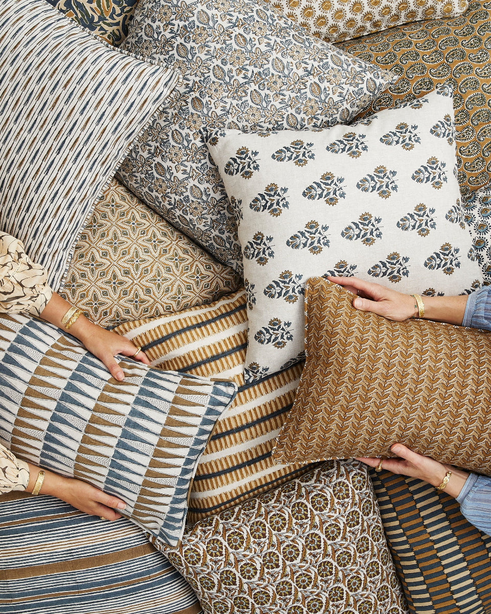 mondocherry - Walter G | aswan linen cushion | toffee - pile