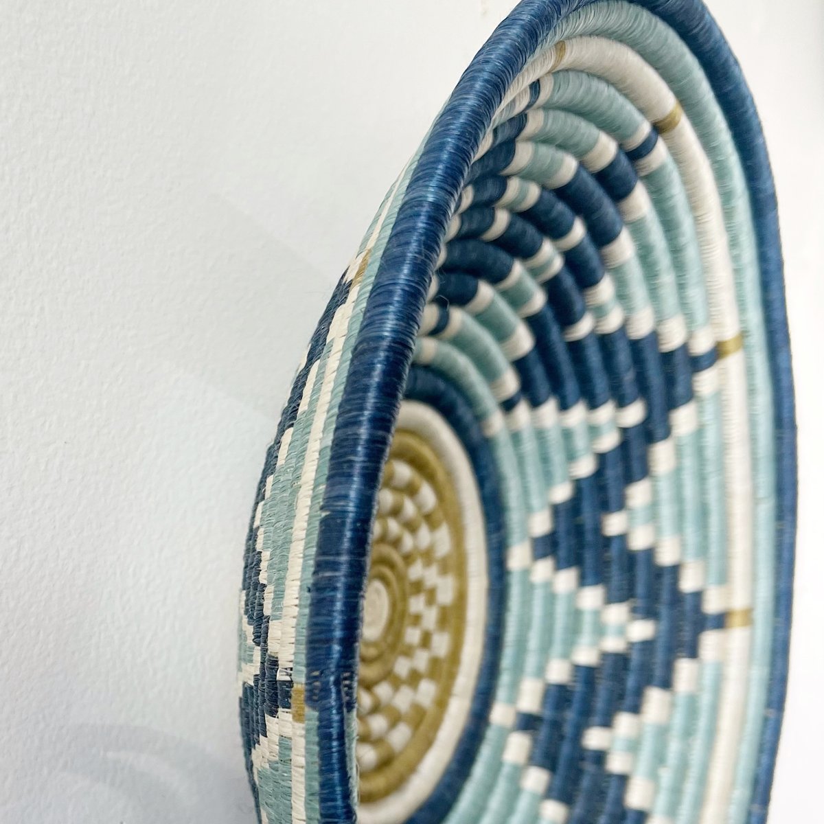 "Akagera" african woven bowl | silver blue | large - mondocherry - side