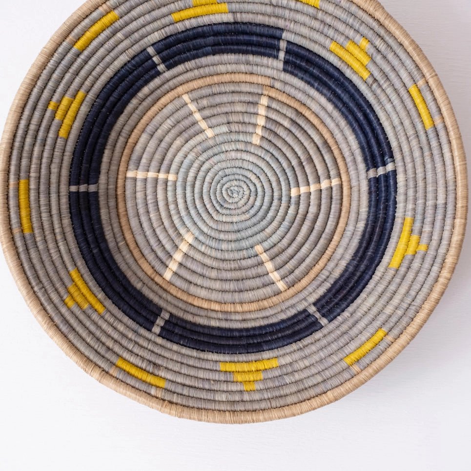 mondocherry - "Speckled Sun" woven bowl - wall decor - close