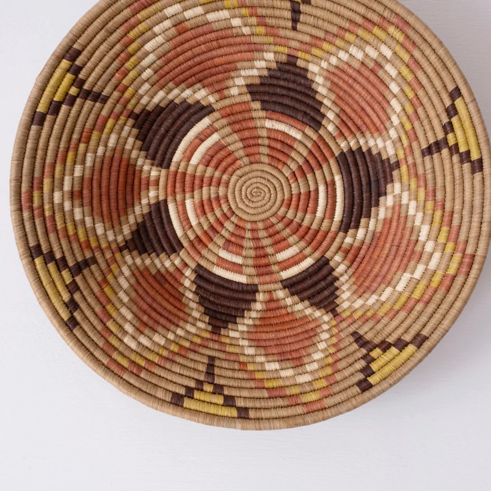 mondocherry - "Hibiscus" woven bowl - wall decor - close