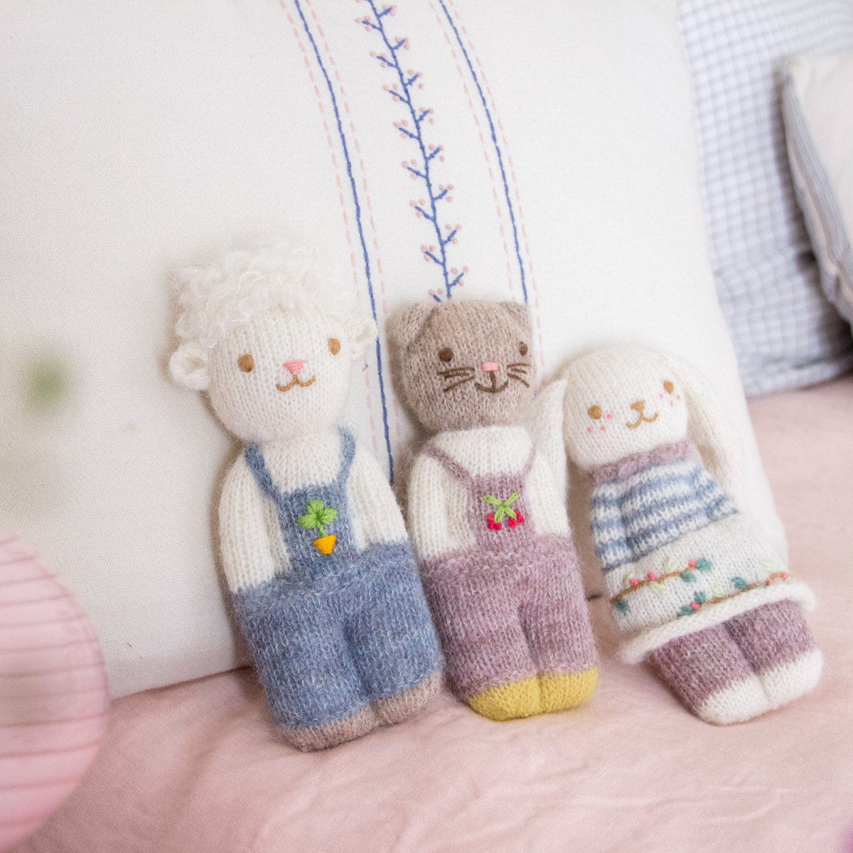 mondocherry - Blabla | Happy Go Lucky Bunny Doll - bed