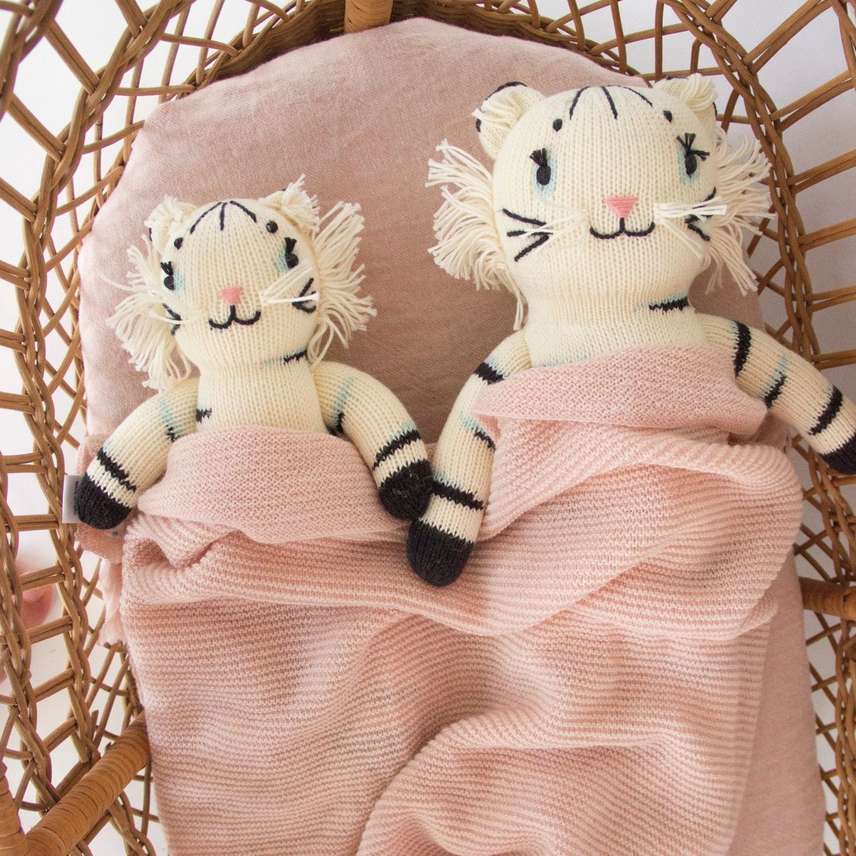 Blabla | "Zigzag the Tiger" kids cotton doll - mondocherry - cot