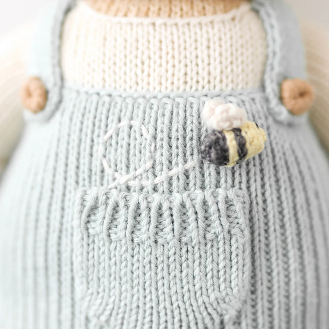 mondocherry - Cuddle & Kind "Charlie the honey Bear" kids cotton doll - detail