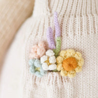 mondocherry - Cuddle & Kind "Goldie the Honey Bear" kids cotton doll - detail flower