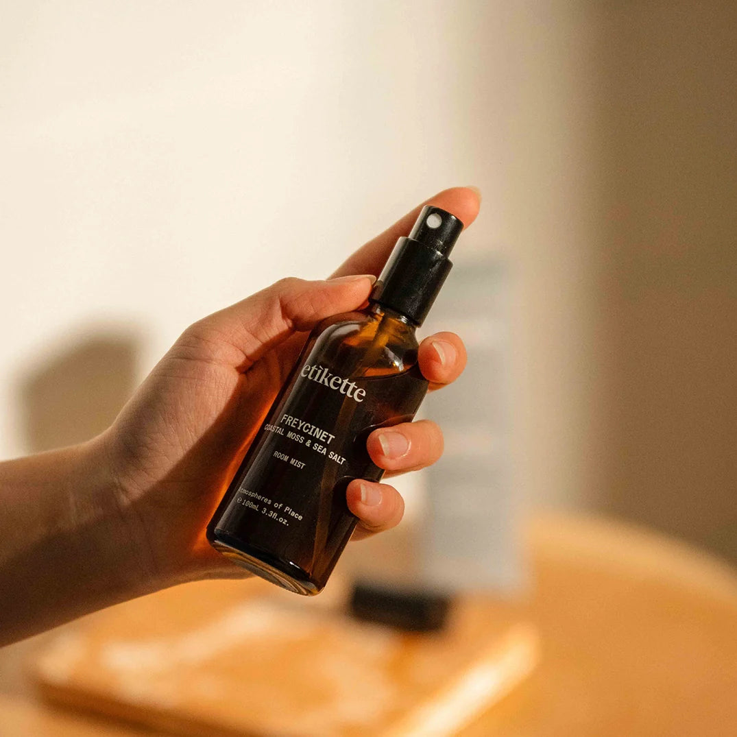 mondocherry - Etikette room mist | freycinet coastal moss & sea salt- hold