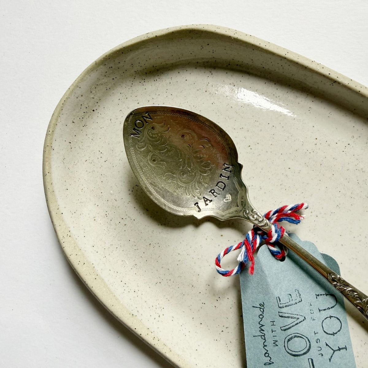 antique silverware dessert spoon "mon jadin" | mondocherry - close