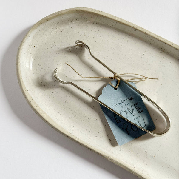 mondocherry - antique silverware claw server | "hold me - tight"
