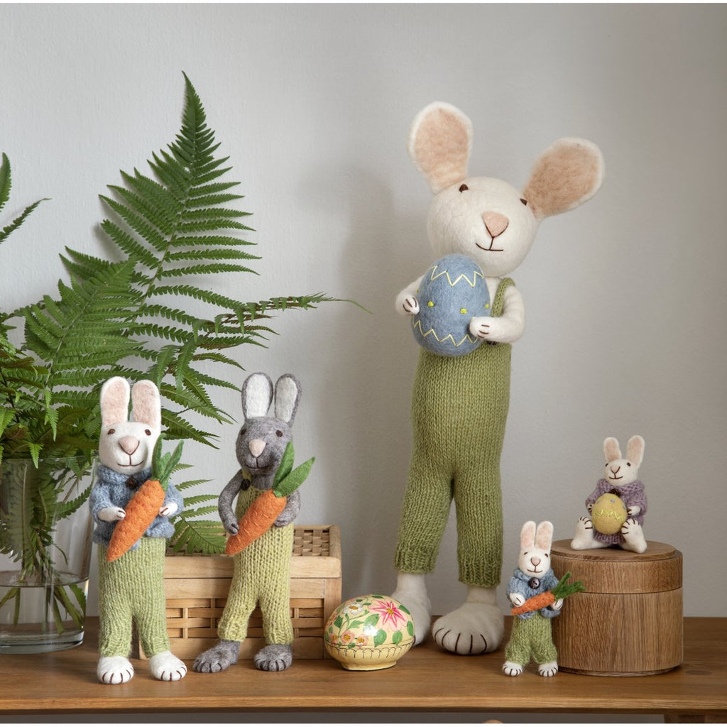mondocherry - Gry & Sif | grey bunny with pants & carrot | small - family