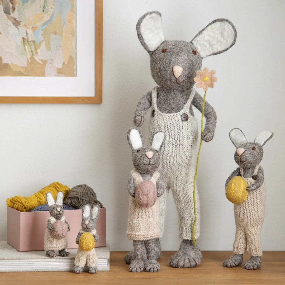 mondocherry - Gry & Sif | grey bunny with pants flower | large - easter family