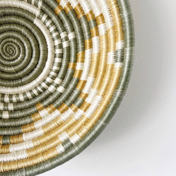 mondocherry - "Hope" African woven bowl | large | gold #2 - close