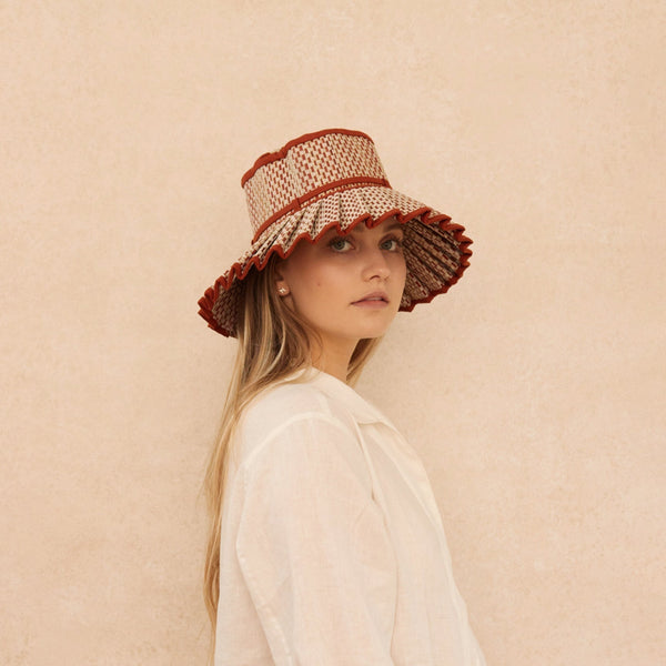 mondocherry - Lorna Murray | "Capri Chic" hat | large adult | Sahara - model
